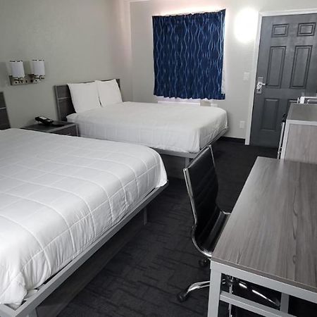 Green Country Inn Henryetta Bagian luar foto
