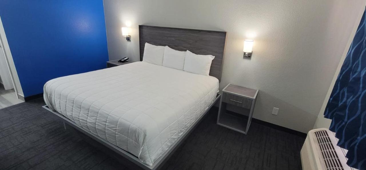 Green Country Inn Henryetta Bagian luar foto
