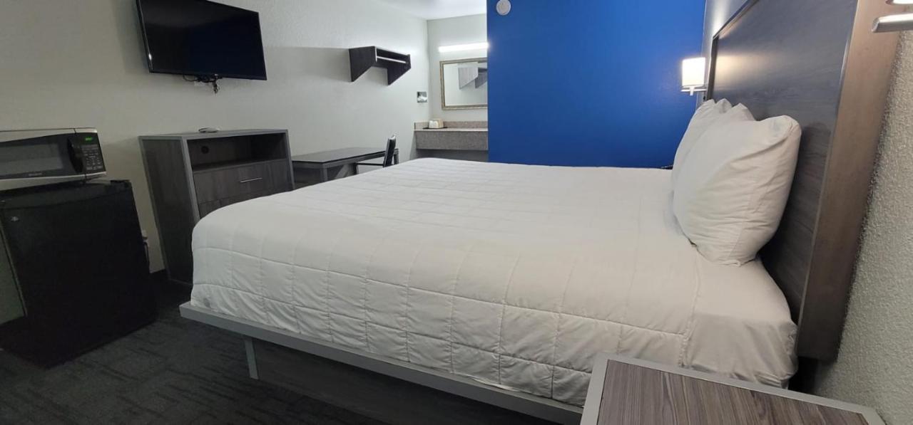 Green Country Inn Henryetta Bagian luar foto