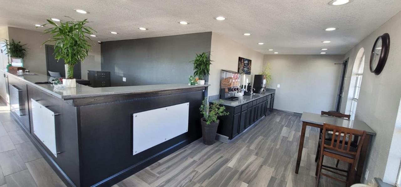 Green Country Inn Henryetta Bagian luar foto