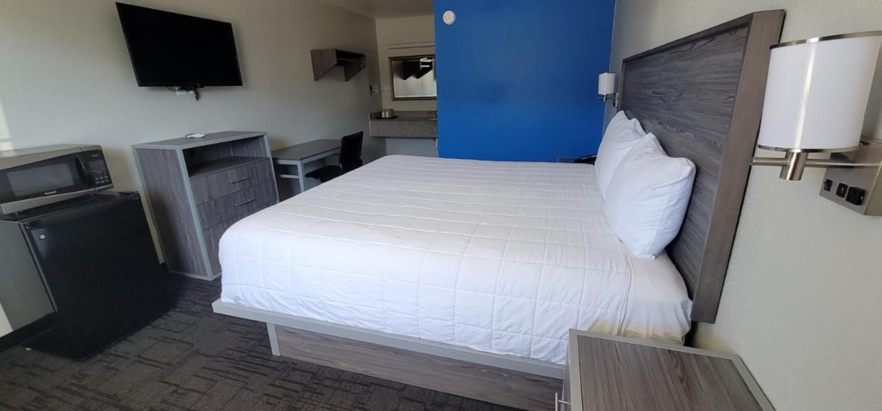 Green Country Inn Henryetta Bagian luar foto