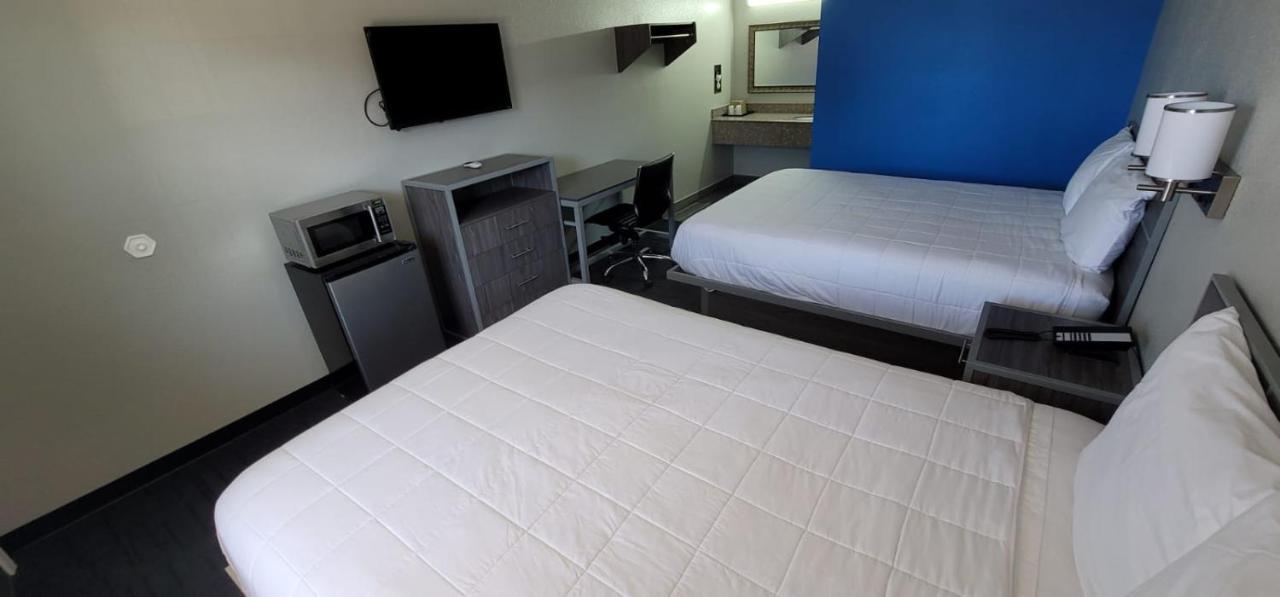 Green Country Inn Henryetta Bagian luar foto