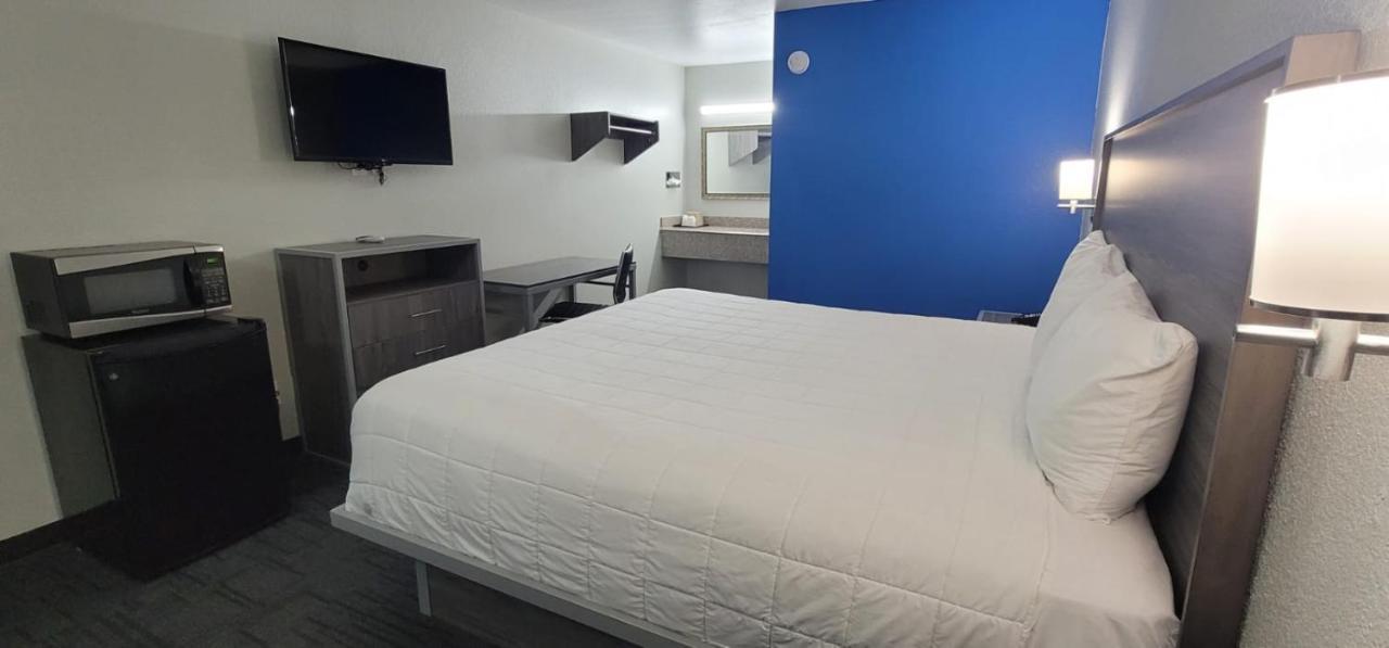 Green Country Inn Henryetta Bagian luar foto