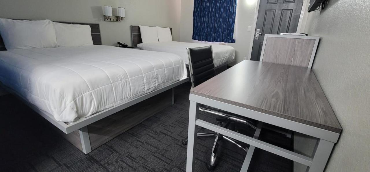 Green Country Inn Henryetta Bagian luar foto