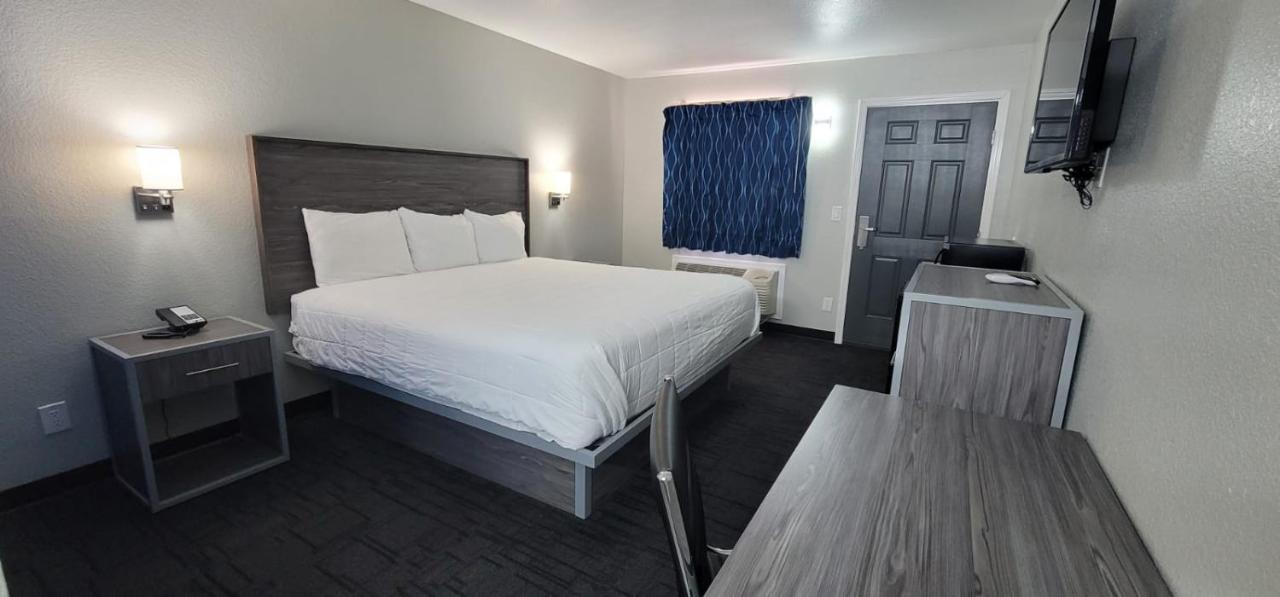 Green Country Inn Henryetta Bagian luar foto